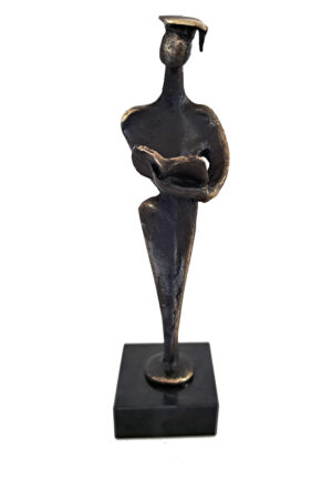 Examen sculptuur "Geslaagd" voor diploma uitreiking
